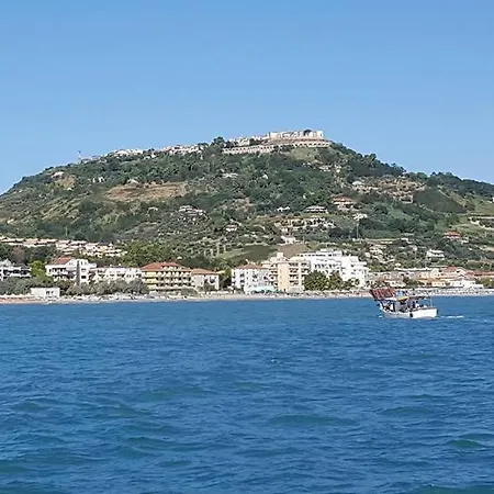 Апартаменты Grande Con Vista Mare Сильви-Марина